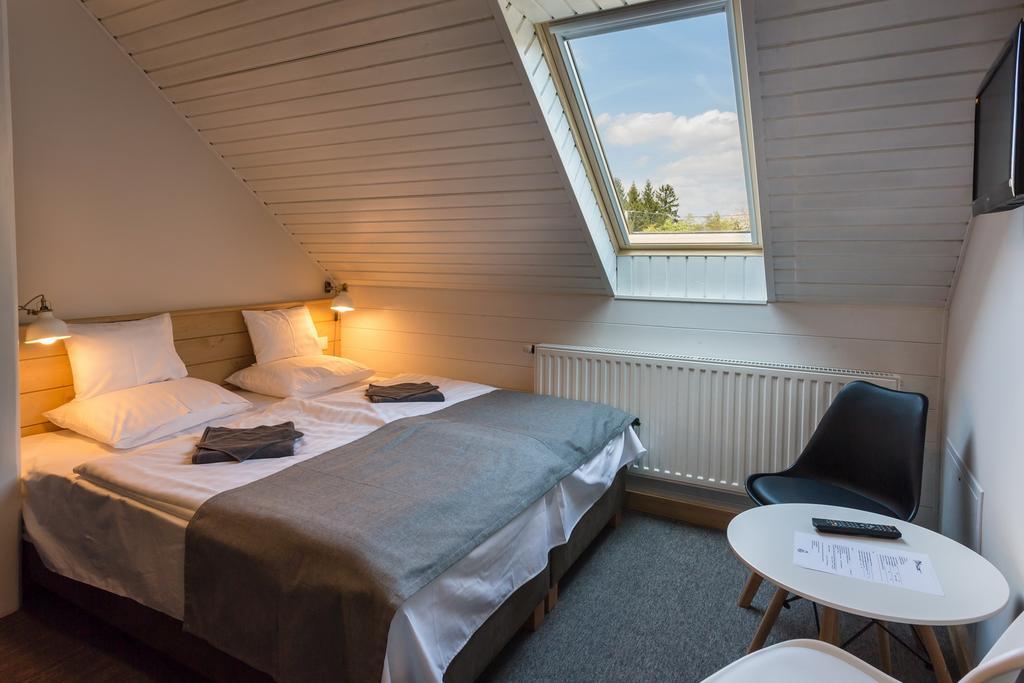 Borbaratok Panzio Otel Badacsonytomaj Dış mekan fotoğraf